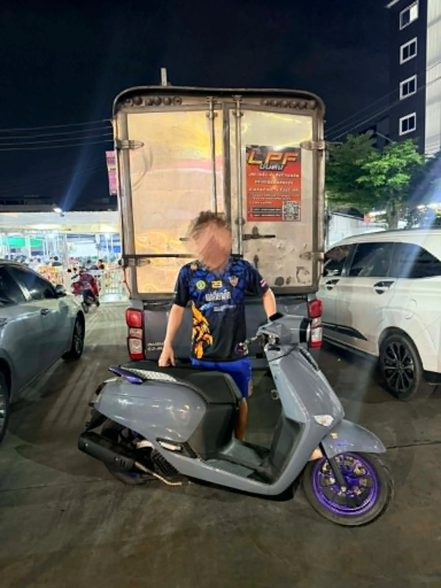 ลูกค้าส่งรถมอเตอร์ไซค์ Giorno กับ LPF Transport