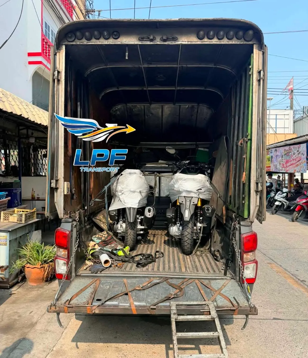 ผลงานขนส่งมอเตอร์ไซค์ LPF Transport